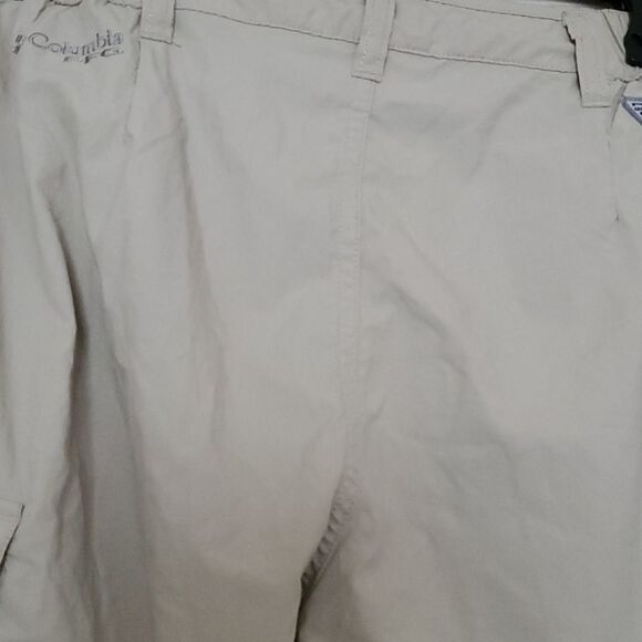 Columbia Men's Cargo Khakis - Picture 3 of 12